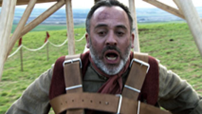 Águila Roja - Sátur toma la máquina voladora