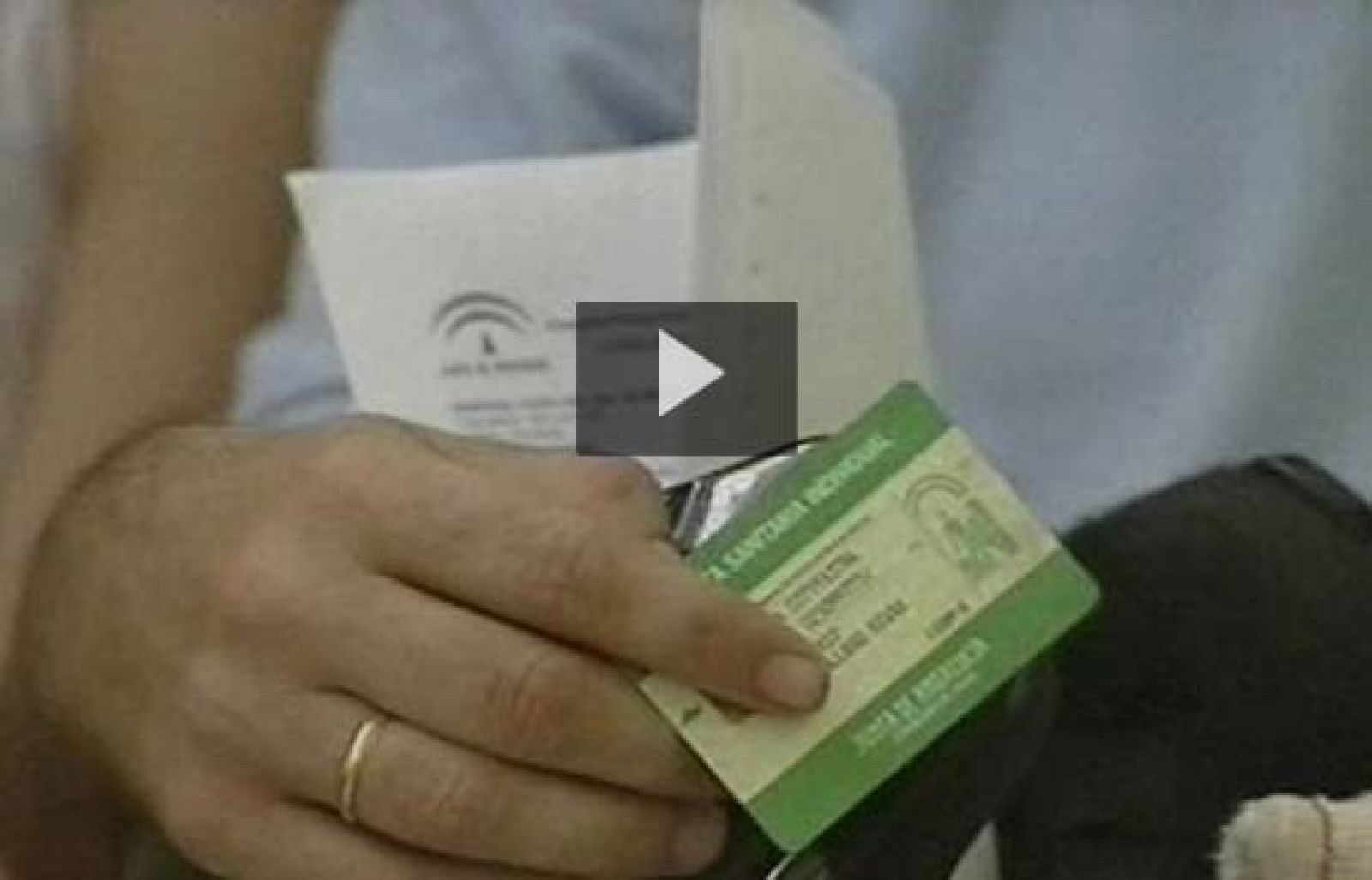 El historial médico y las recetas, accesibles en todas las comunidades con la terjeta sanitaria | Ver