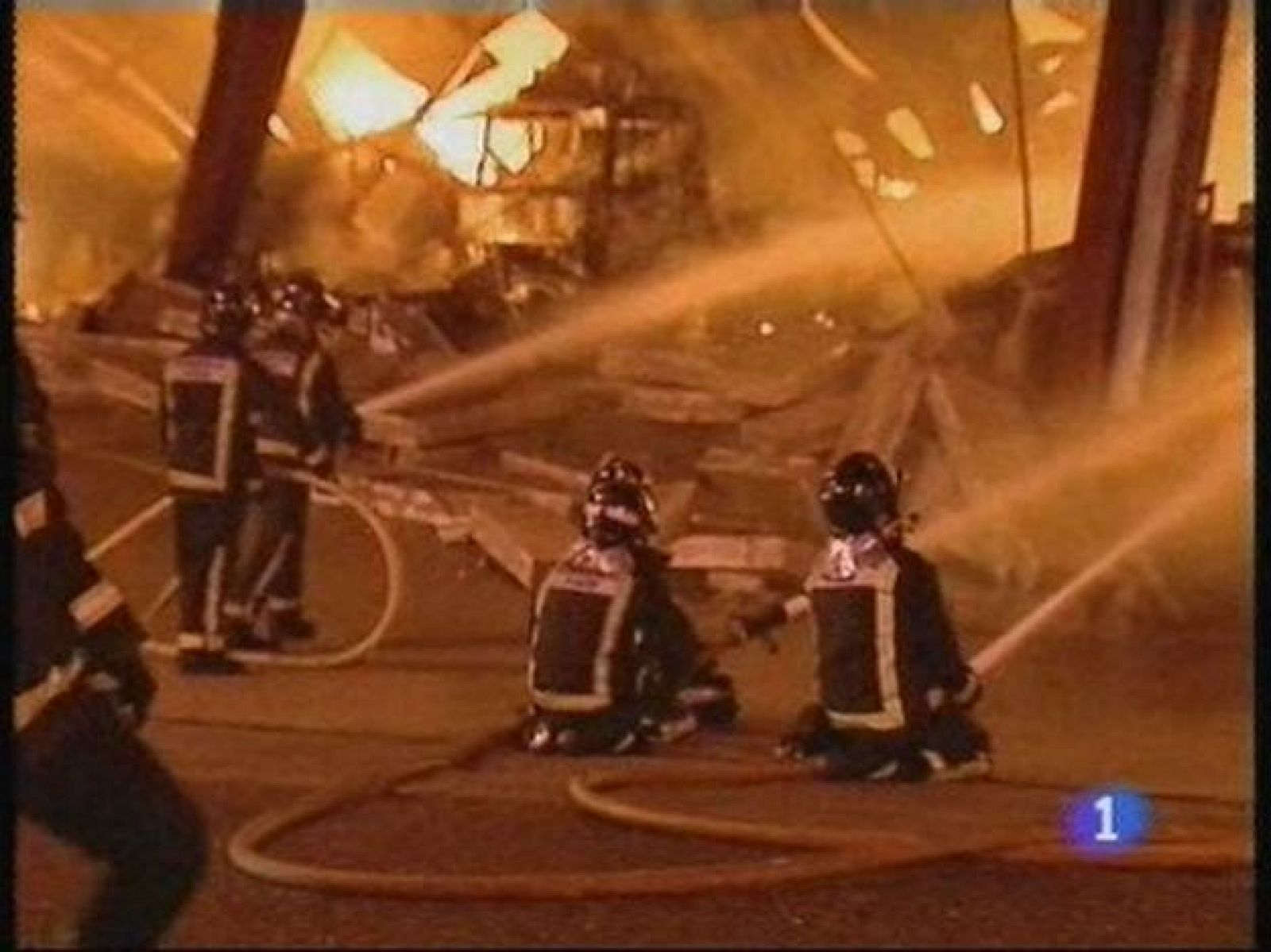 Espectacular incendio en Vigo | Ver