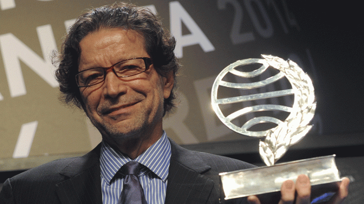 Informativo 24h - El mexicano Jorge Zepeda gana el Planeta por su novela 'Milena y el fémur más bello del mundo'