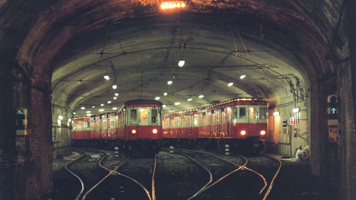 Telediario 1 - El Metro de Madrid cumple 95 años