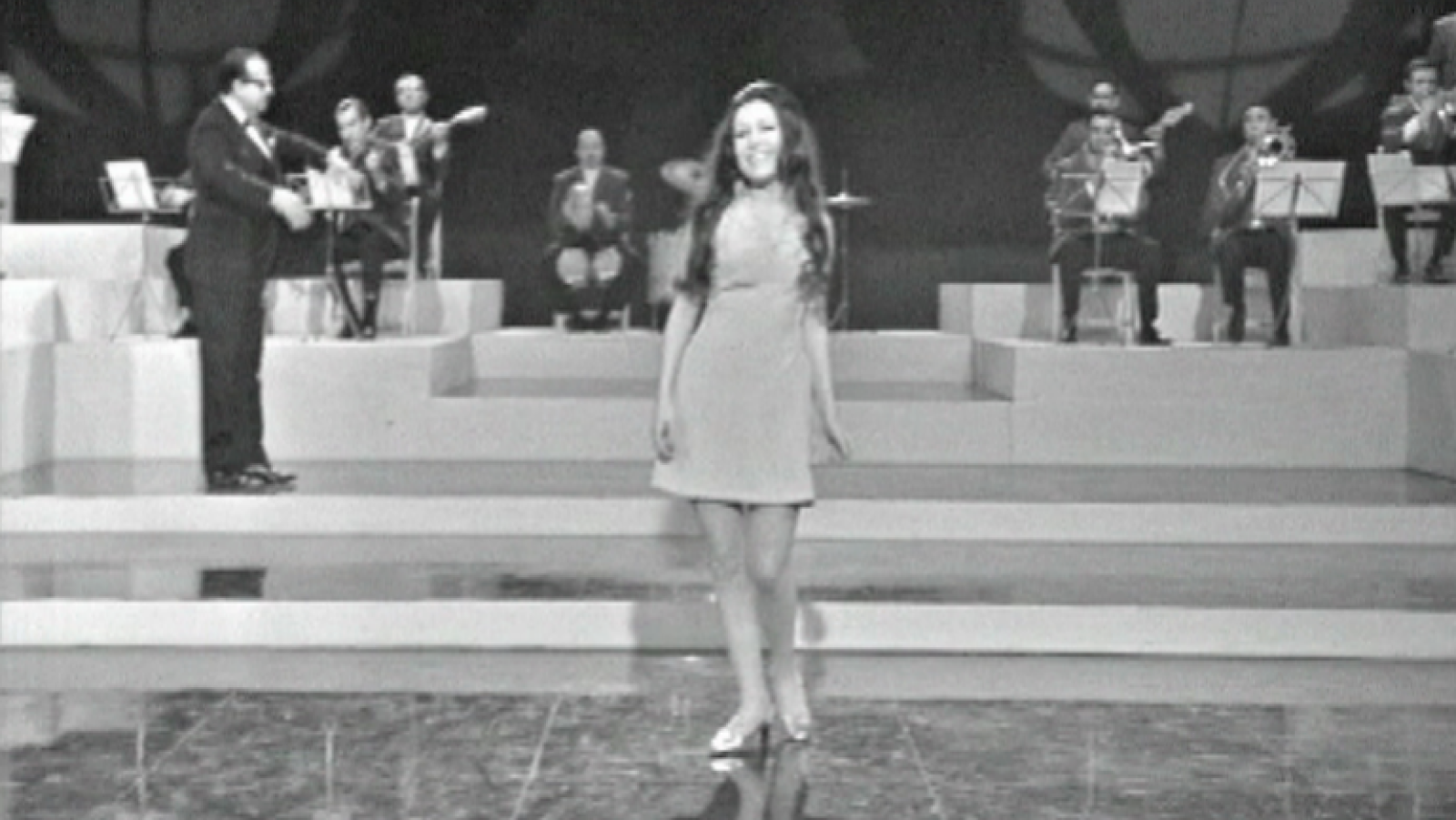 Cachitos de hierro y cromo: Massiel 'We can work it out'