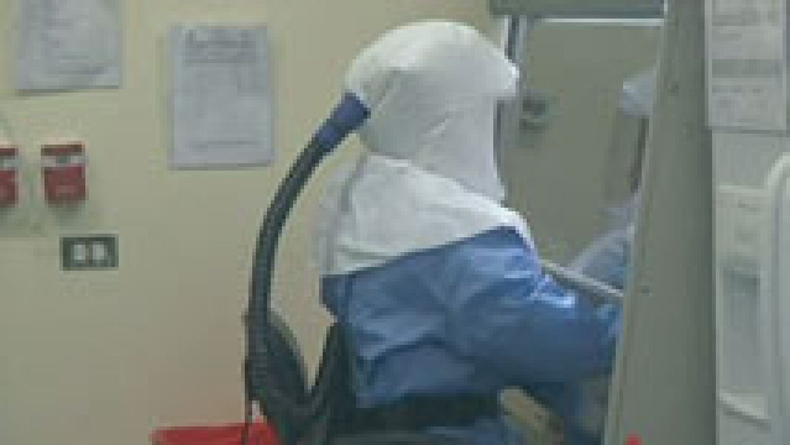 Telediario 1: Cómo se hacen los análisis para diagnosticar el ébola | RTVE Play