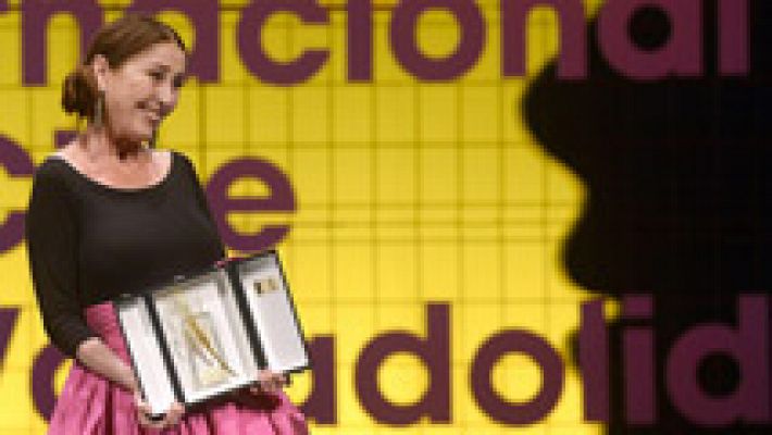 Verónica Forqué y Bong Joon Ho reciben las Espigas de Honor en Valladolid