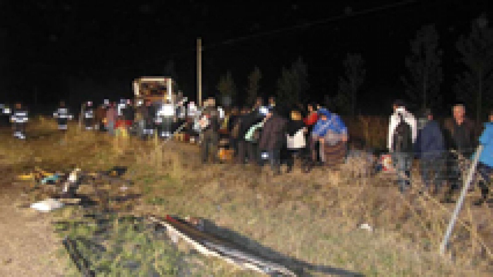 Telediario 1: Tres muertos tras el accidente de dos autobuses en Palencia | RTVE Play
