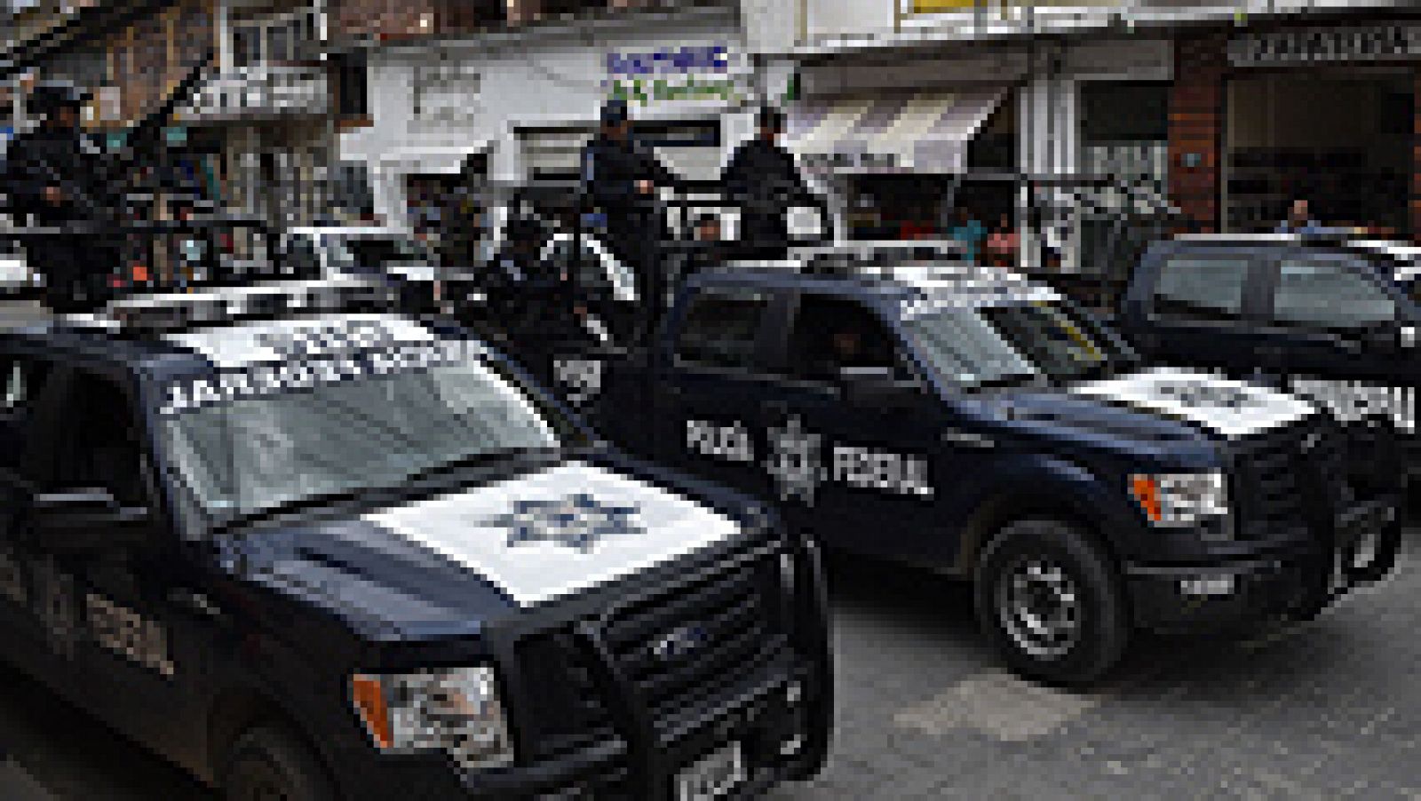  La policía de México ha anunciado en la madrugada del sábado la detención de Sidronio Casarrubias Salgado, líder máximo de los Guerreros Unidos, grupo criminal que es considerado responsable de la desaparición de 43 estudiantes en Iguala el pasado 26 de septiembre. 