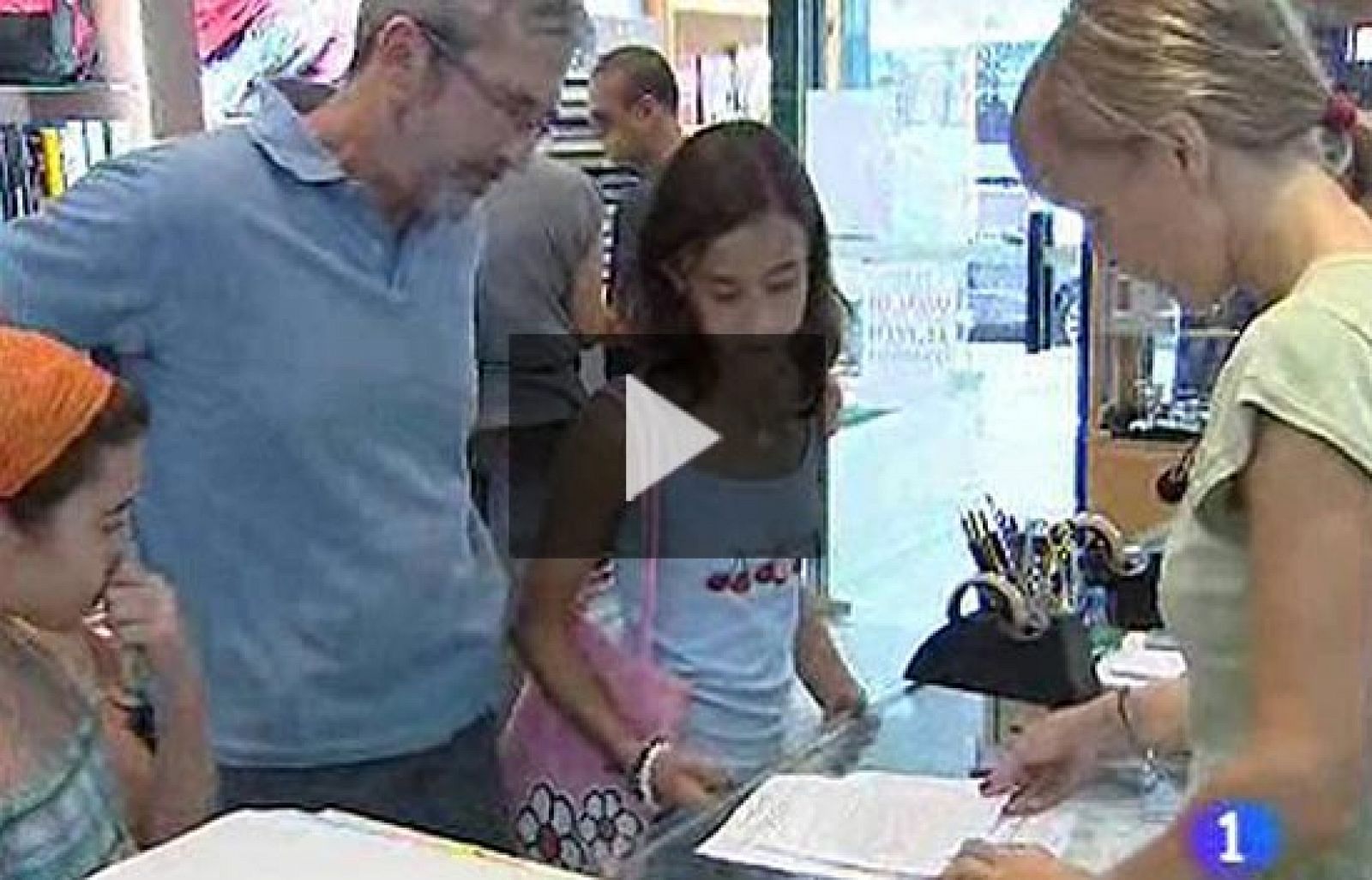 El gasto medio por alumno en libros superará los 111 euros | Ver