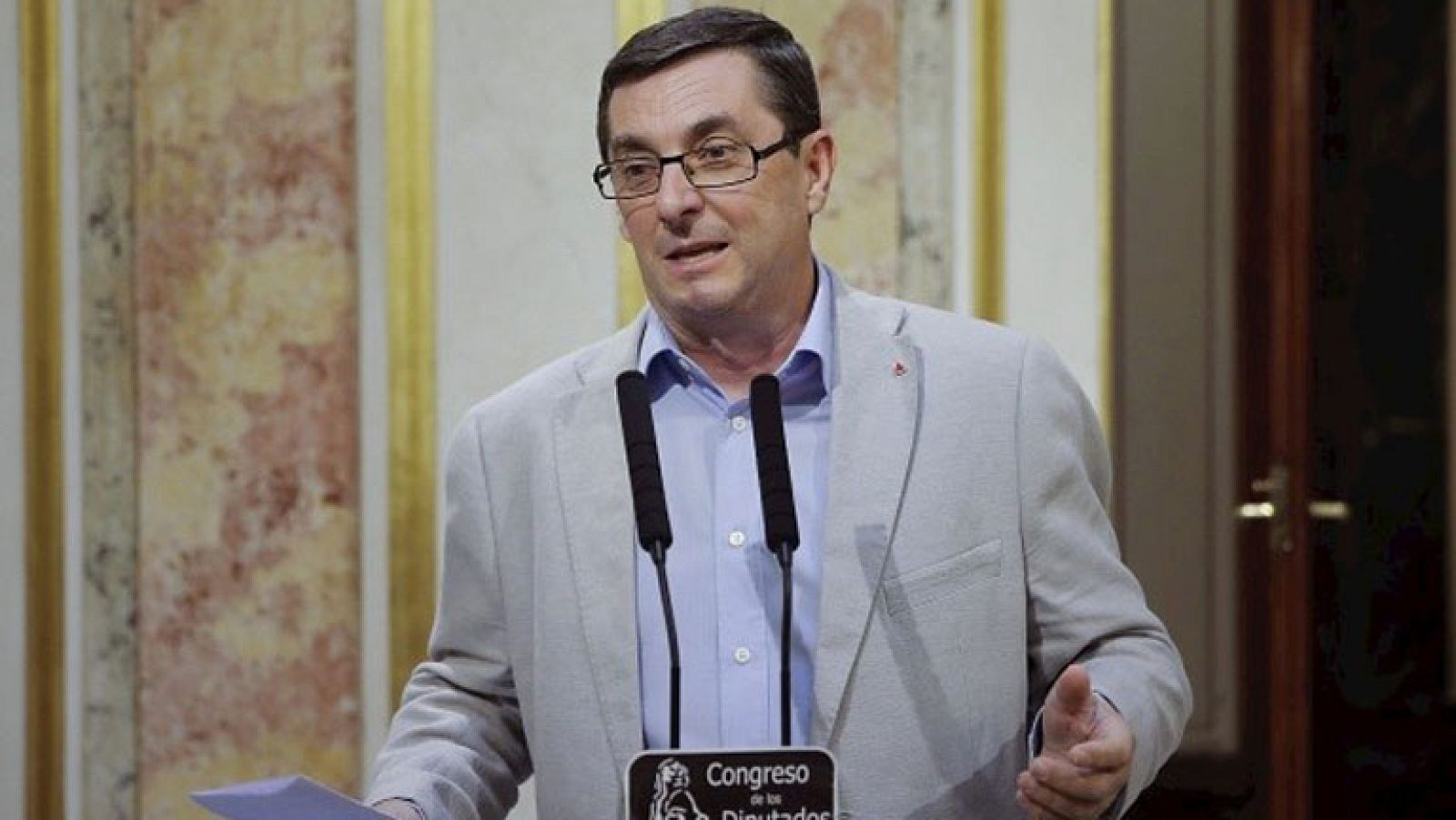 Los grupos de la oposición vuelven a pedir que se cree una comisión de investigación sobre las tarjetas negras