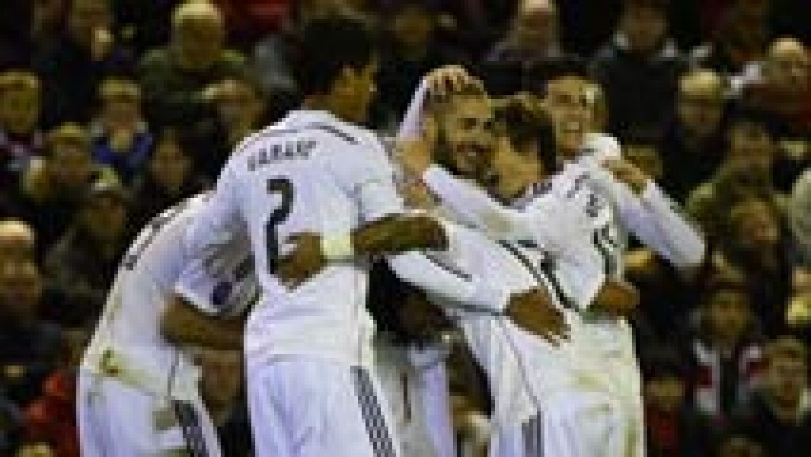 Sin programa: Benzema hace doblete ante el Liverpool (0-3) | RTVE Play