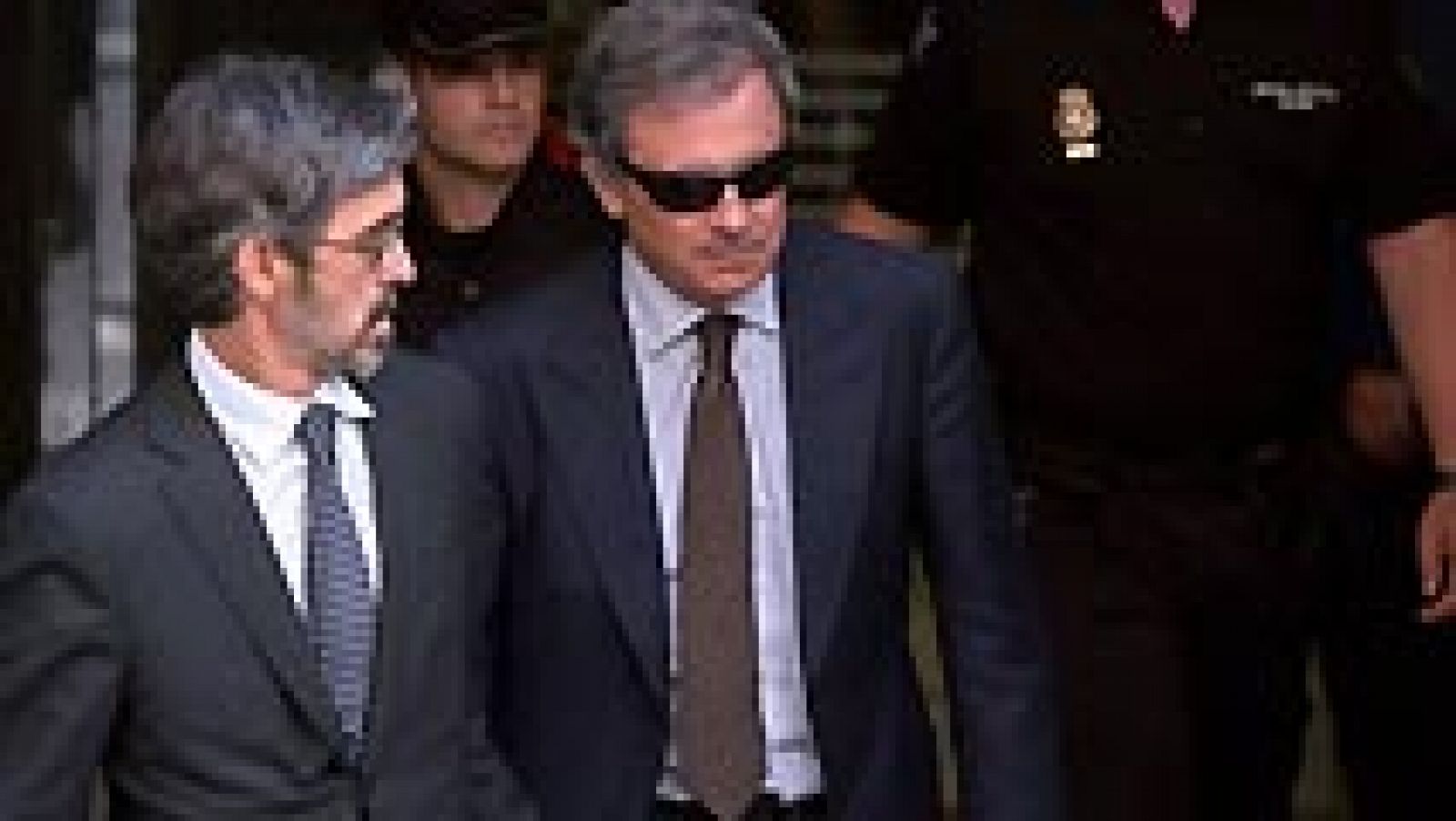 Telediario 1: Ruz cita a 11 imputados en el caso de Jordi Pujol Ferrusola | RTVE Play