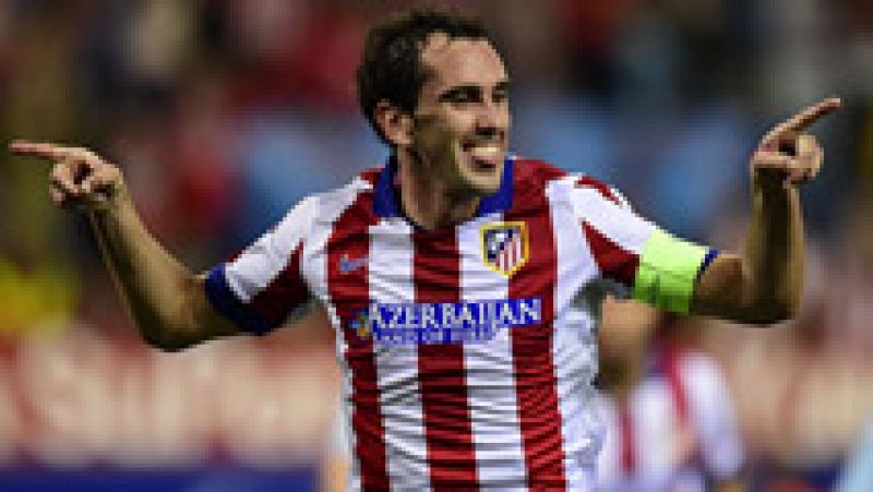 El uruguayo Diego Godín se suma a la fiesta del Atlético contra el Malmö con un gol 'marca de la casa' de cabeza en el saque de un córner.