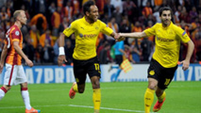 El Borussia de Dortmund firmó un implacable 0-4 en el estadio del Galatasaray y el Olympiacos de Míchel volvió a mostrarse fuerte en casa al derrotar a la Juventus por 1-0.