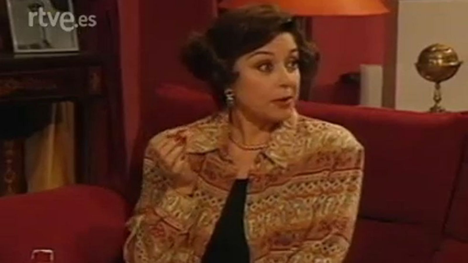 Juntas pero no revueltas: Capítulo 17  | RTVE Play