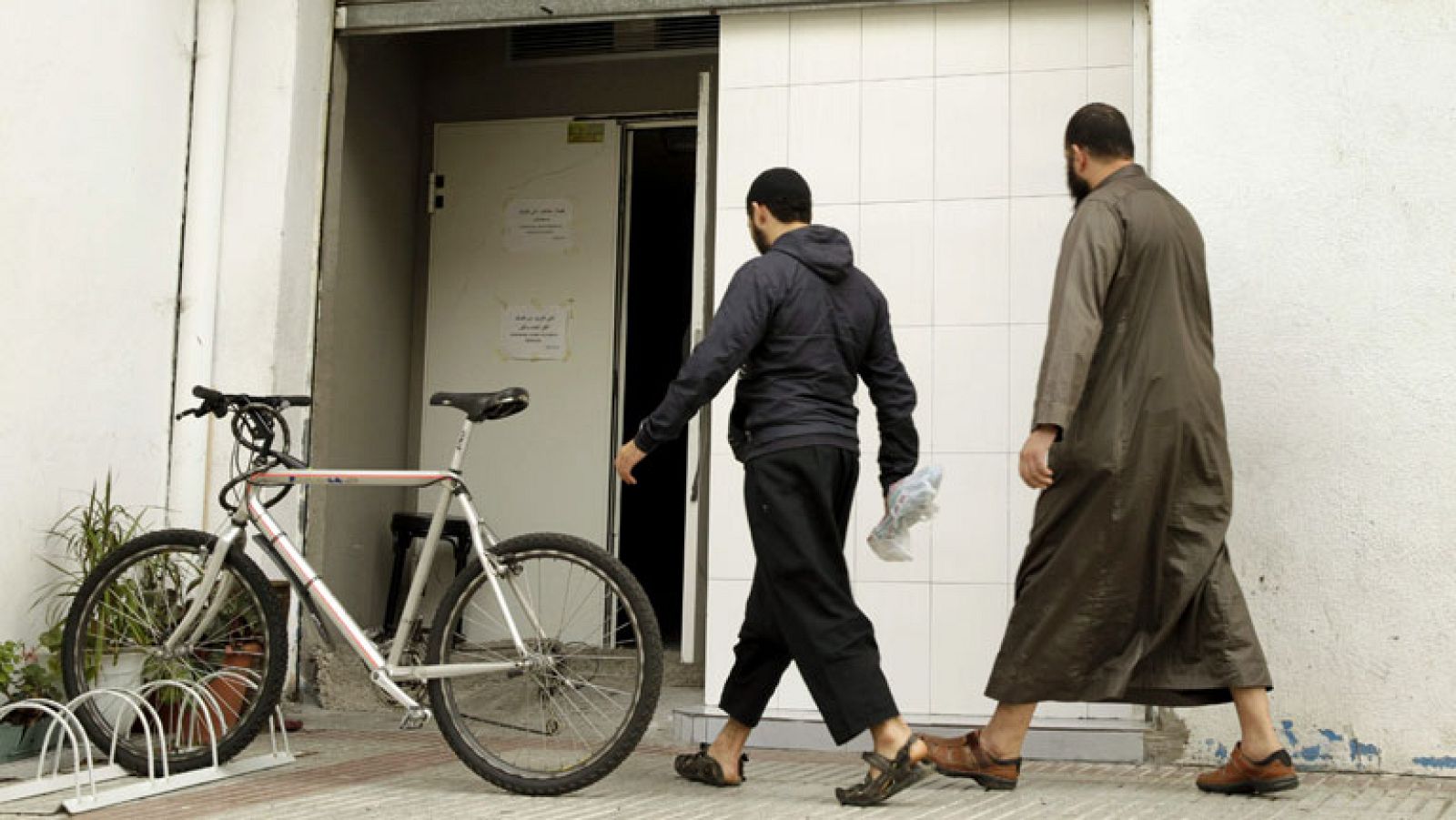 Castillejos, puente de Marruecos a Ceuta y a la yihad | Ver