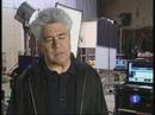 Almodóvar acaba 'Los abrazos rotos'