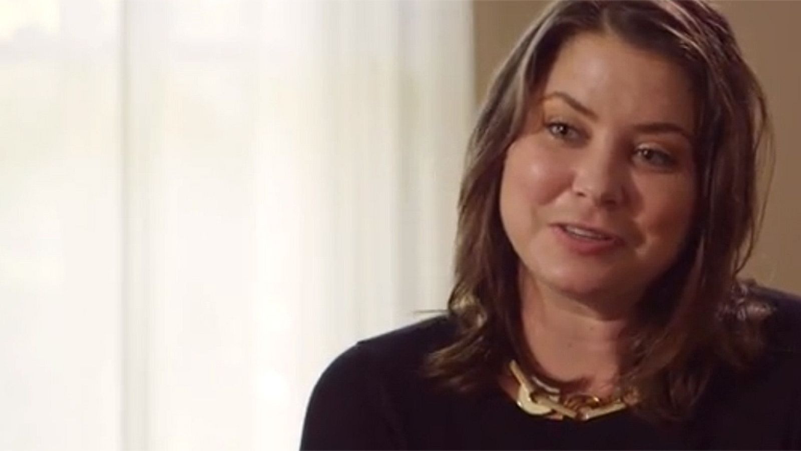 Una joven enferma de cáncer programa su muerte para el próximo 1 de noviembre | Ver