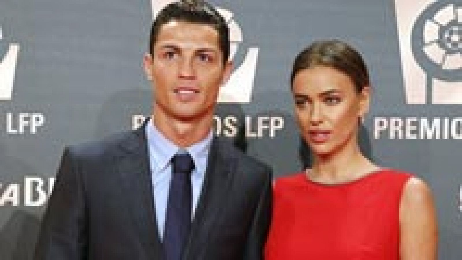 Telediario 1: Cristiano e Irina, los más buscados en la alfombra roja | RTVE Play