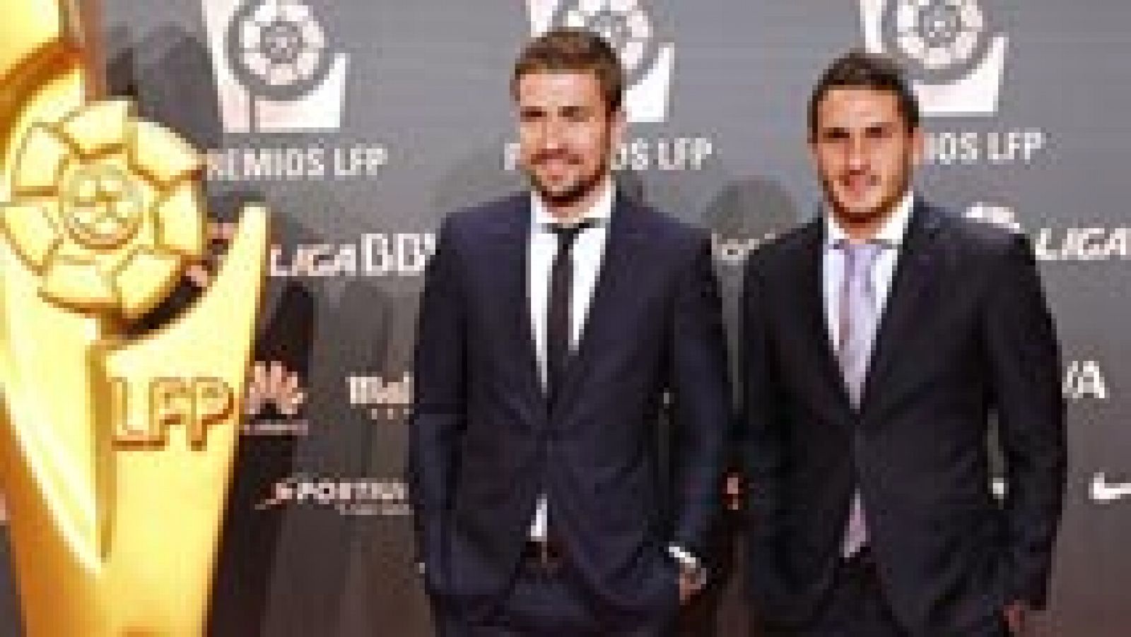 Telediario 1: Sorpresa y polémica por los pocos premios de la LFP al Atlético de Madrid | RTVE Play