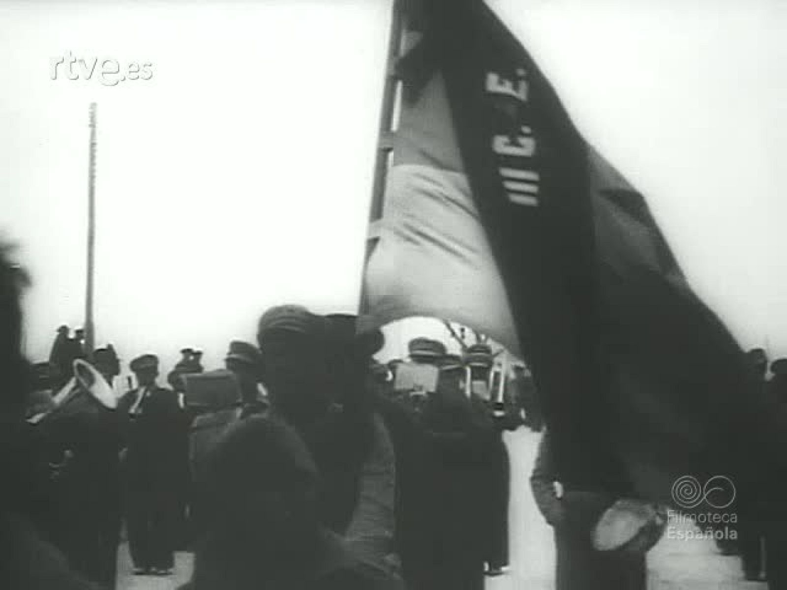 JOVENES ESPAÑOLES Y CATALANES | Ver