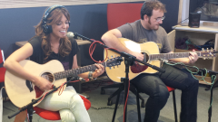 Las mañanas de RNE - "Mentira", de Merche, en acústico