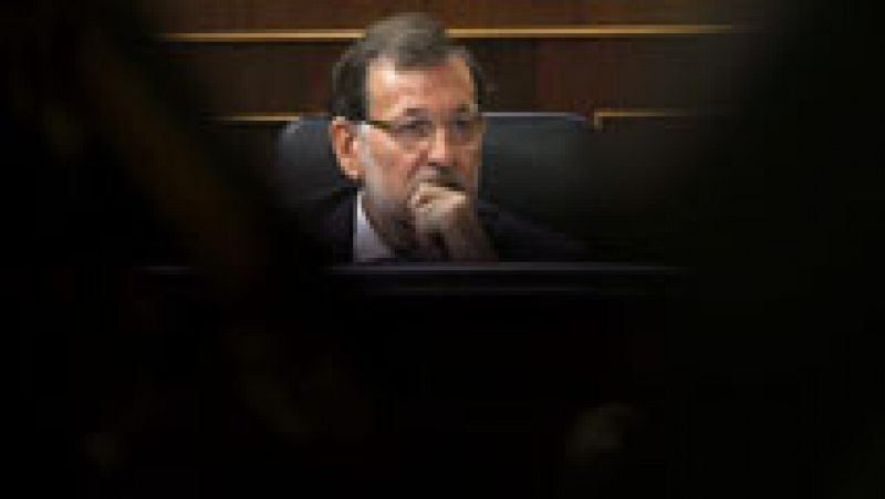 Rajoy vuelve a "pedir perdón" por la corrupción pero la oposición le exige que dé explicaciones