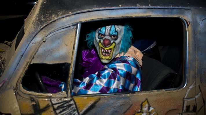 Telediario 1 - Aumentan en Francia las agresiones de falsos payasos