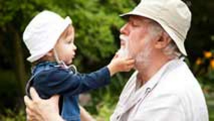 Escuela de familia: Nietos y abuelos