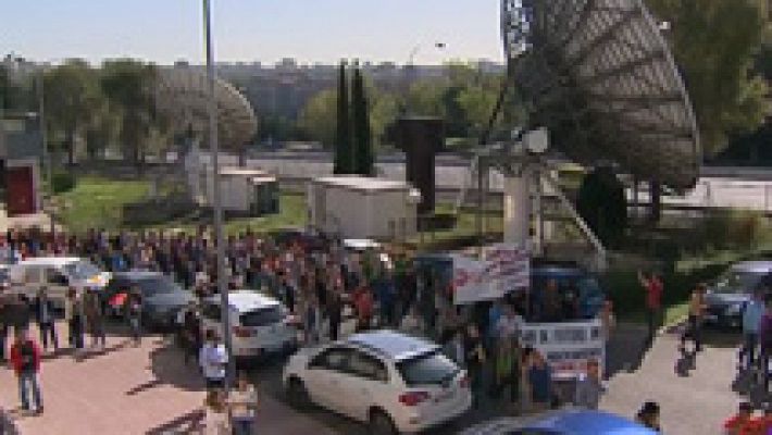 Telediario 1 - Paros parciales en RTVE "por un plan de futuro" y una "financiación suficiente y estable"