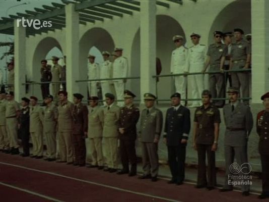 Imágenes del deporte - IX CAMPEONATO MUNDIAL DE PARACAIDISMO MILITAR