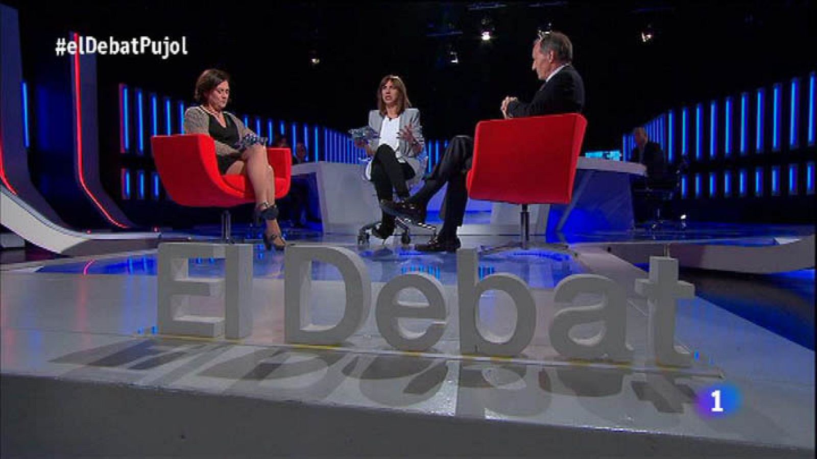 El Debat de La 1 - Entrevista a Manel Pérez  i Carol Espona, "Les claus policials i judicials del cas Pujol"