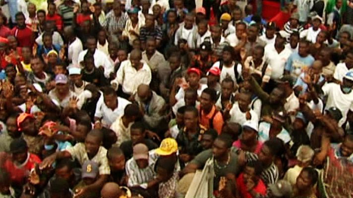 El ojo en la noticia - Manuel Ovalle - Haití 2010, el viaje más duro