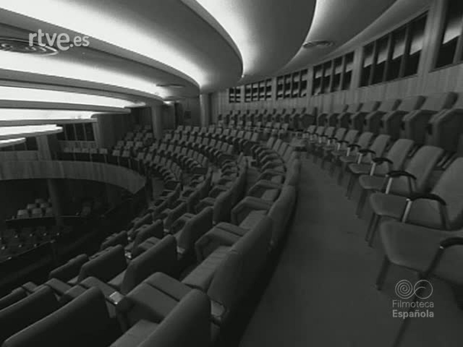 5 PLENO DEL CONGRESO SINDICAL - Documentales Blanco y Negro | Ver