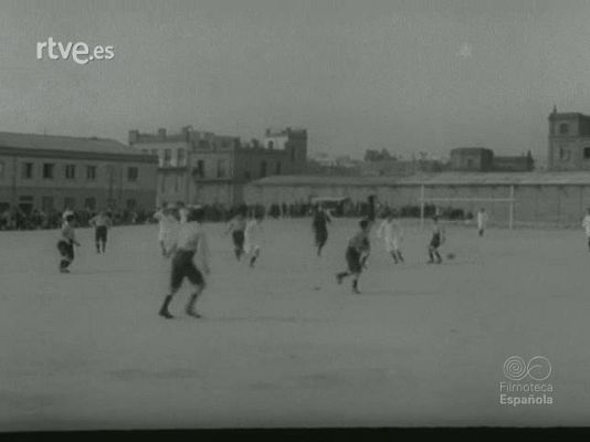 Documentales Blanco y Negro - Y VAN CUATRO ...