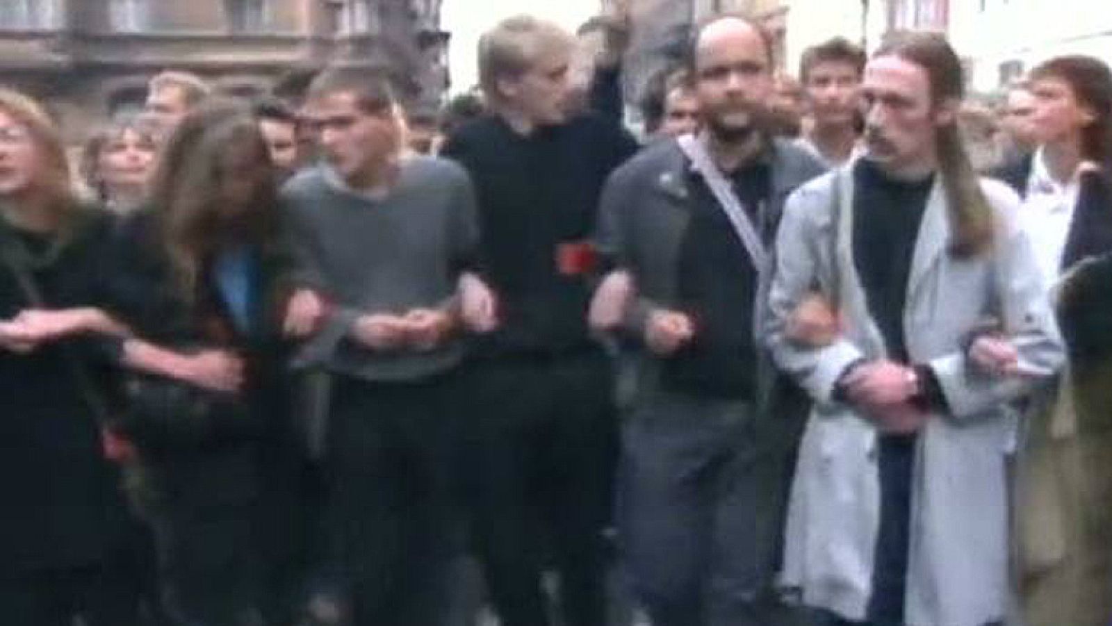 Telediario 1: 25 años de la caída del muro de Berlín | RTVE Play