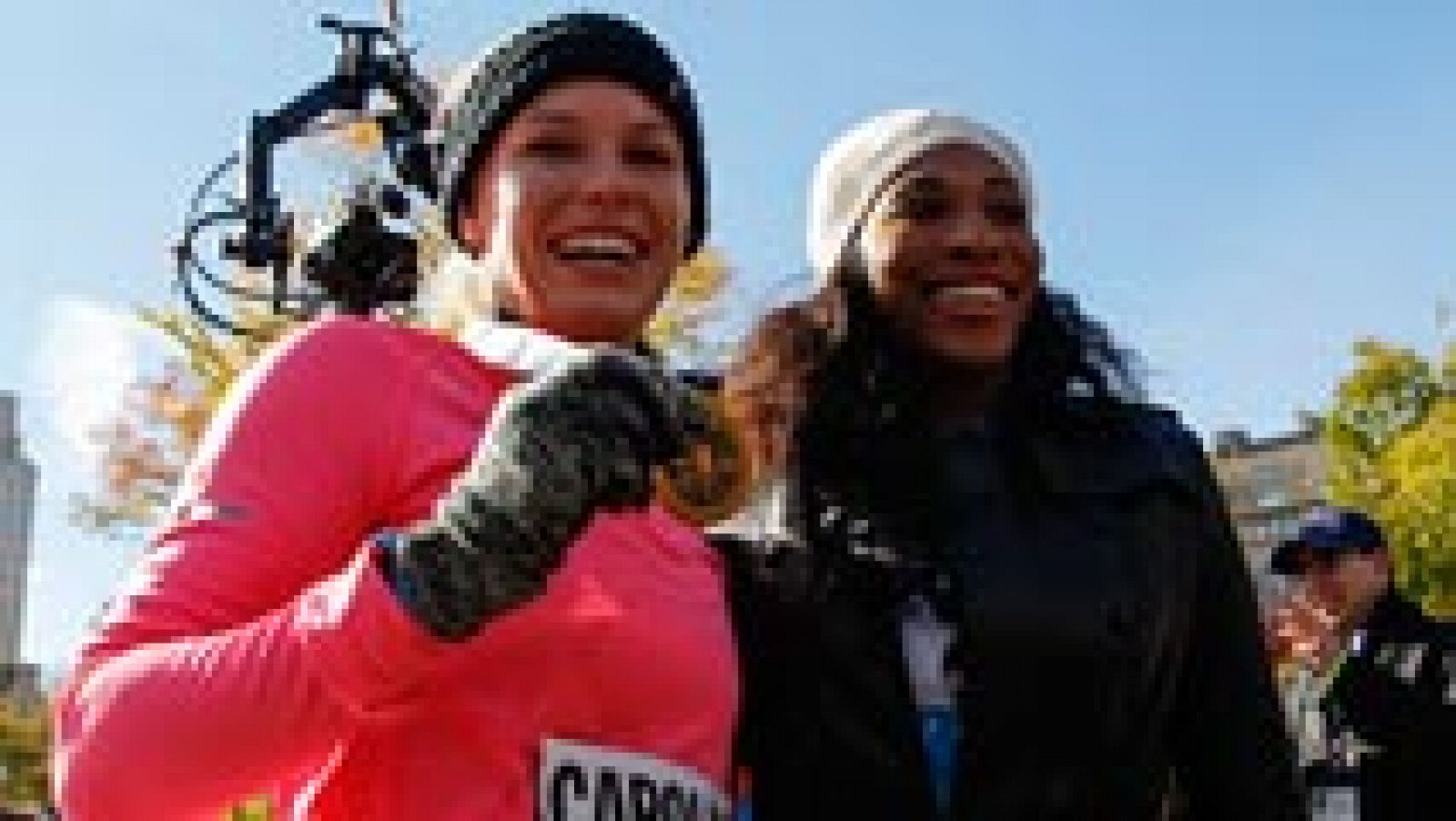Telediario 1: Caroline Wozniacki, feliz tras terminar el maratón de Nueva York | RTVE Play