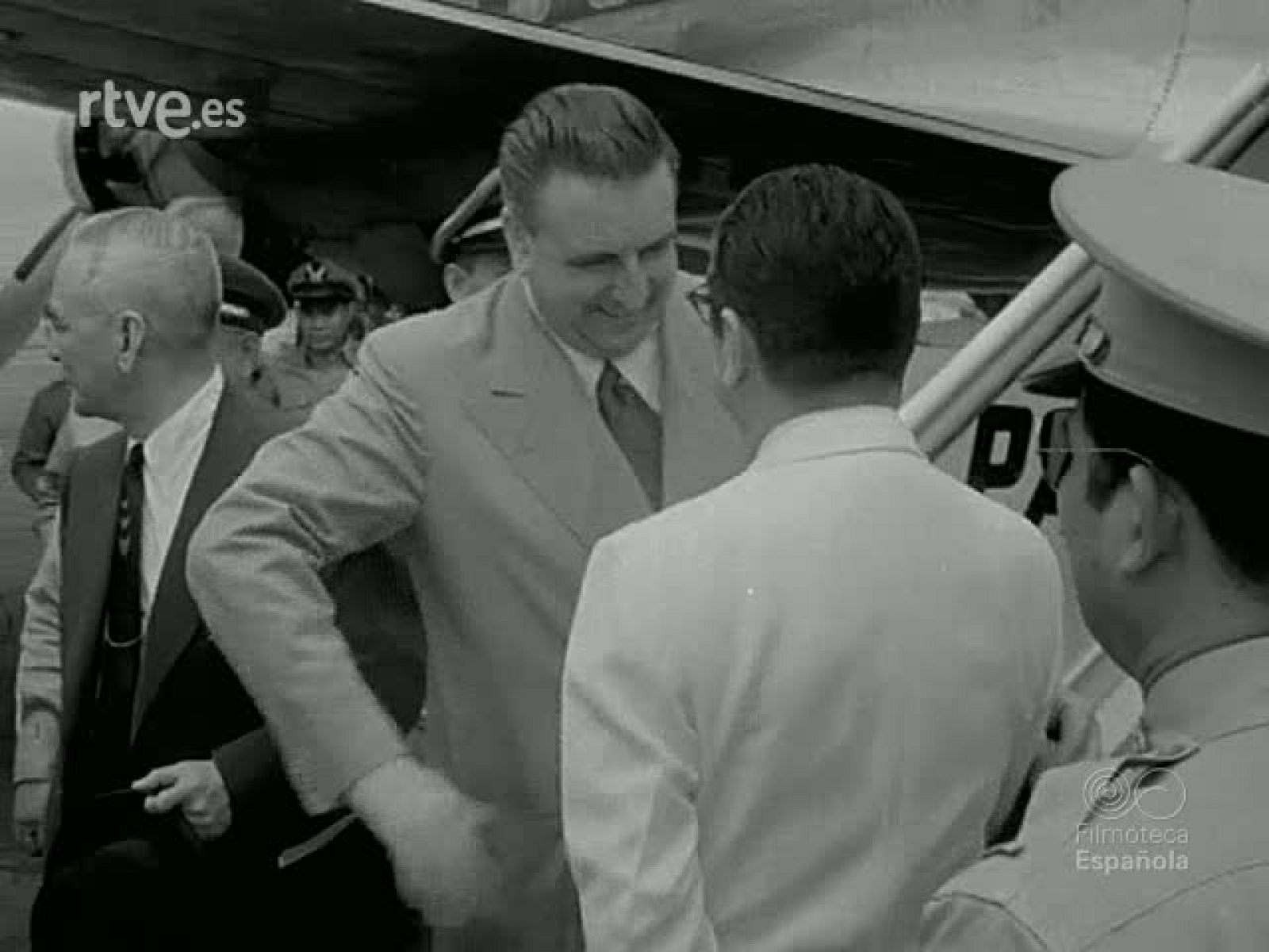 ESPAÑA EN ORIENTE - Documentales Blanco y Negro | Ver