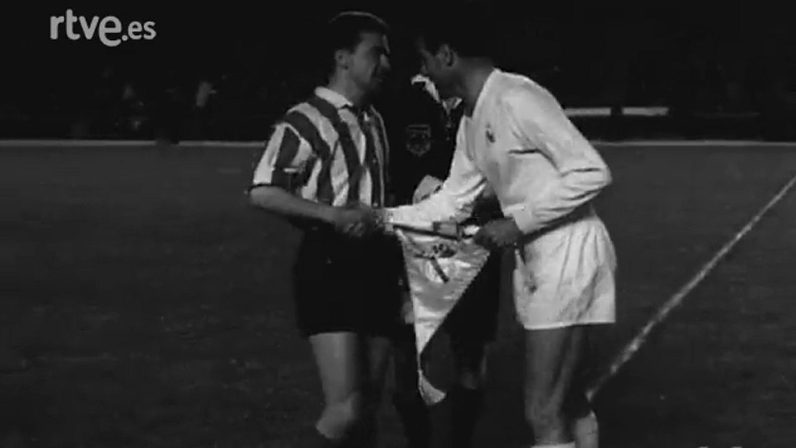 HISTORIA DE CINCO COPAS