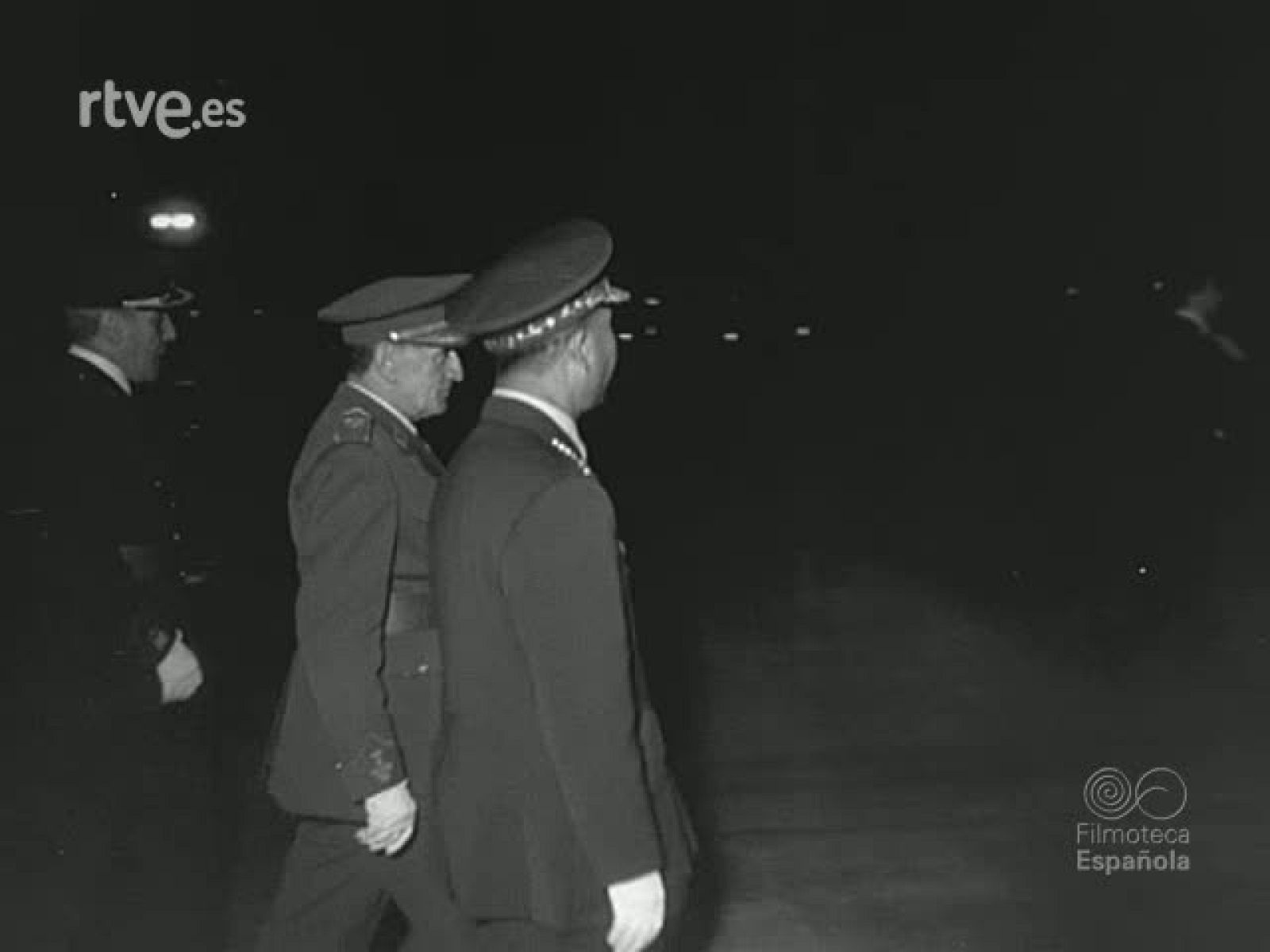 MISION CHINA EN ESPAÑA - Documentales Blanco y Negro | Ver