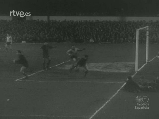 Documentales Blanco y Negro - PARTIDO DE FUTBOL WOLVERHAMPTON - BARCELONA