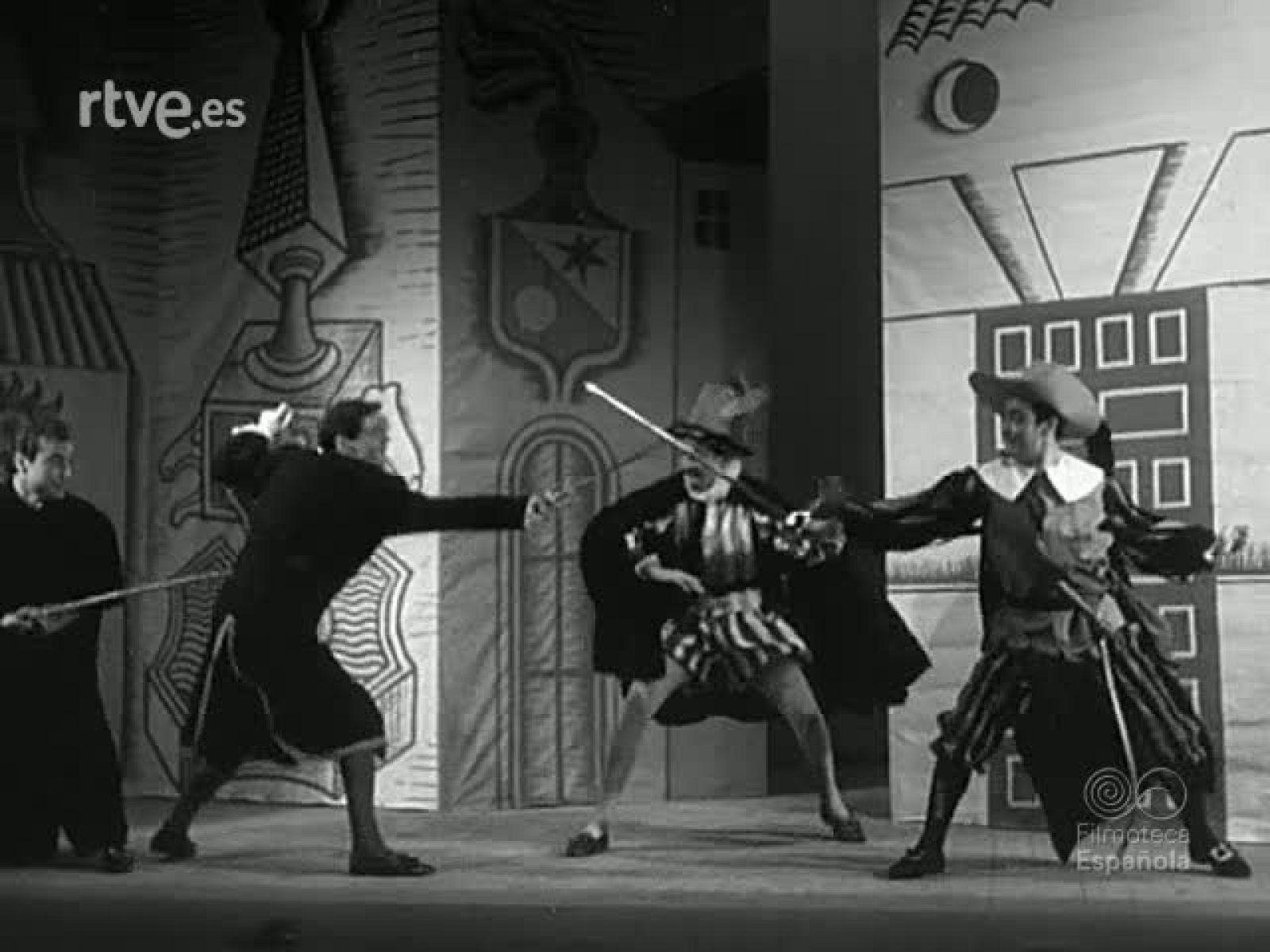 TEATRO DE LA SECCION FEMENINA - Documentales Blanco y Negro | Ver