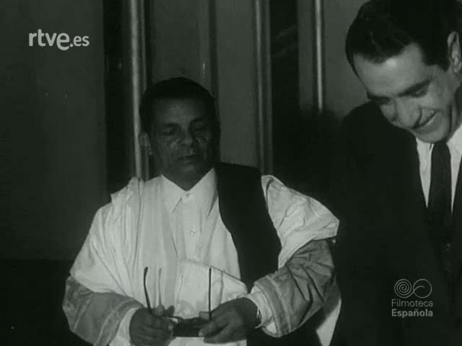 Documentales Blanco y Negro: UNA JORNADA HISTORICA | RTVE Play