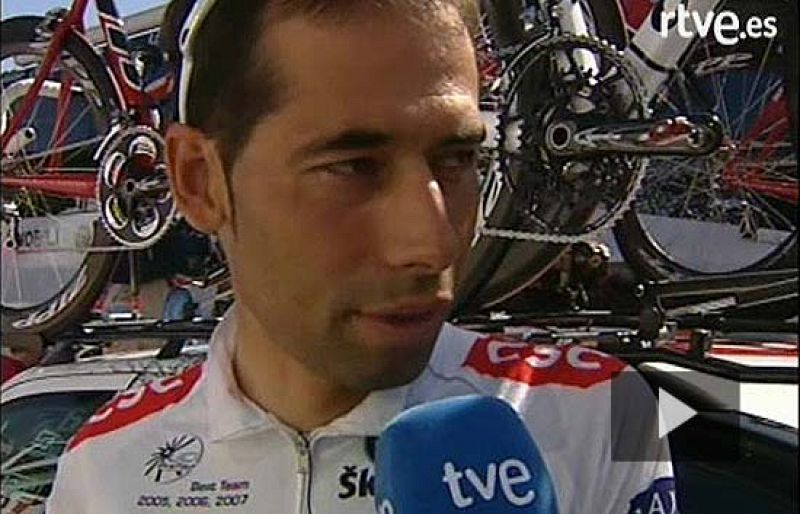 Iñigo Cuesta, récord de 15 Vueltas seguidas