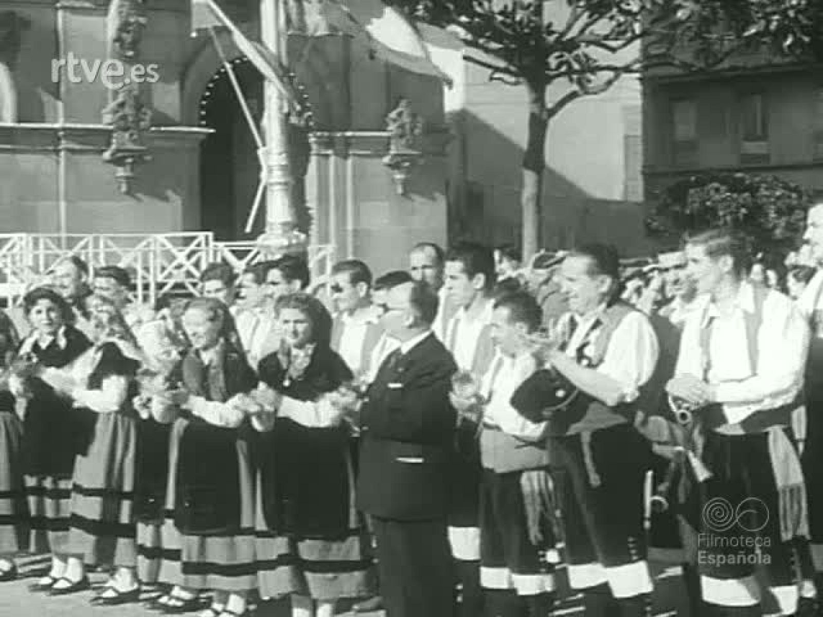 EL PRESIDENTE DE LIBERIA EN ESPAÑA - Documentales Blanco y Negro | Ver