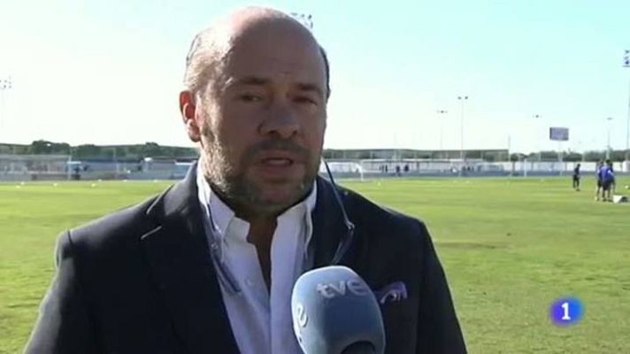 Telediario 1 - La plantilla del Recreativo denuncia impagos