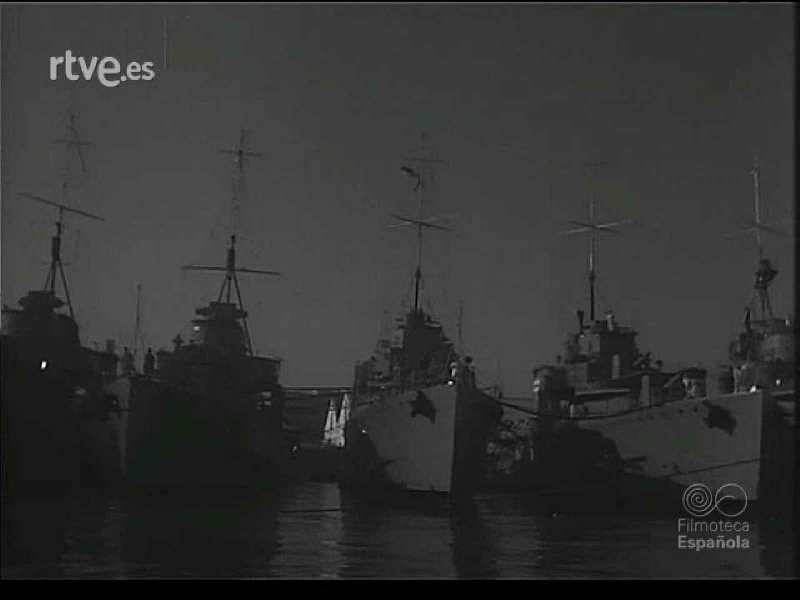 MANIOBRAS NAVALES - Revista Imágenes | Ver