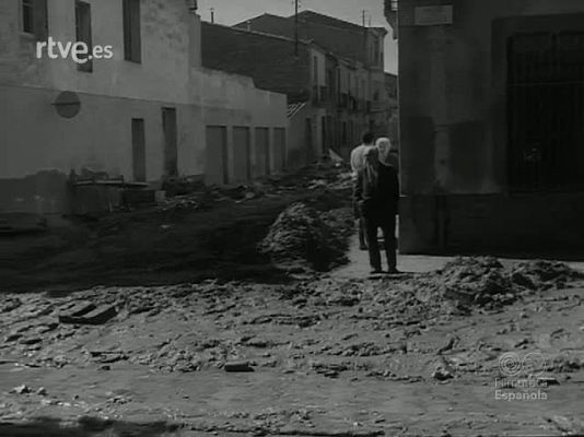 Revista Imágenes - LAS INUNDACIONES EN BARCELONA