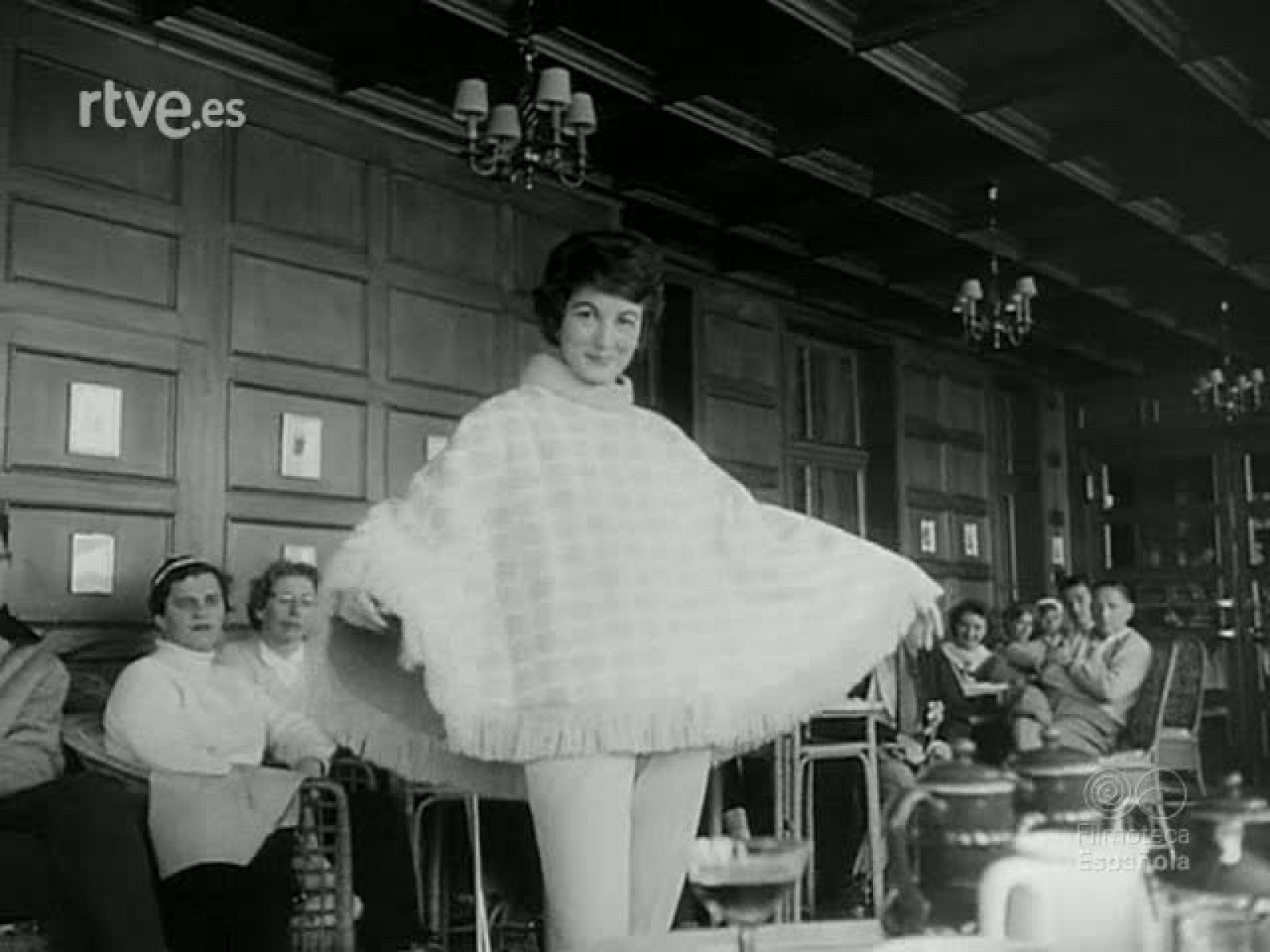 NIEVE ESQUIES Y PATINES - Revista Imágenes | Ver