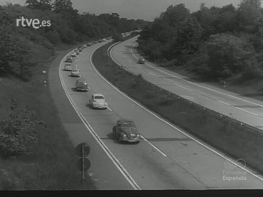 Revista Imágenes - UNA CANCION EN EL VERANO