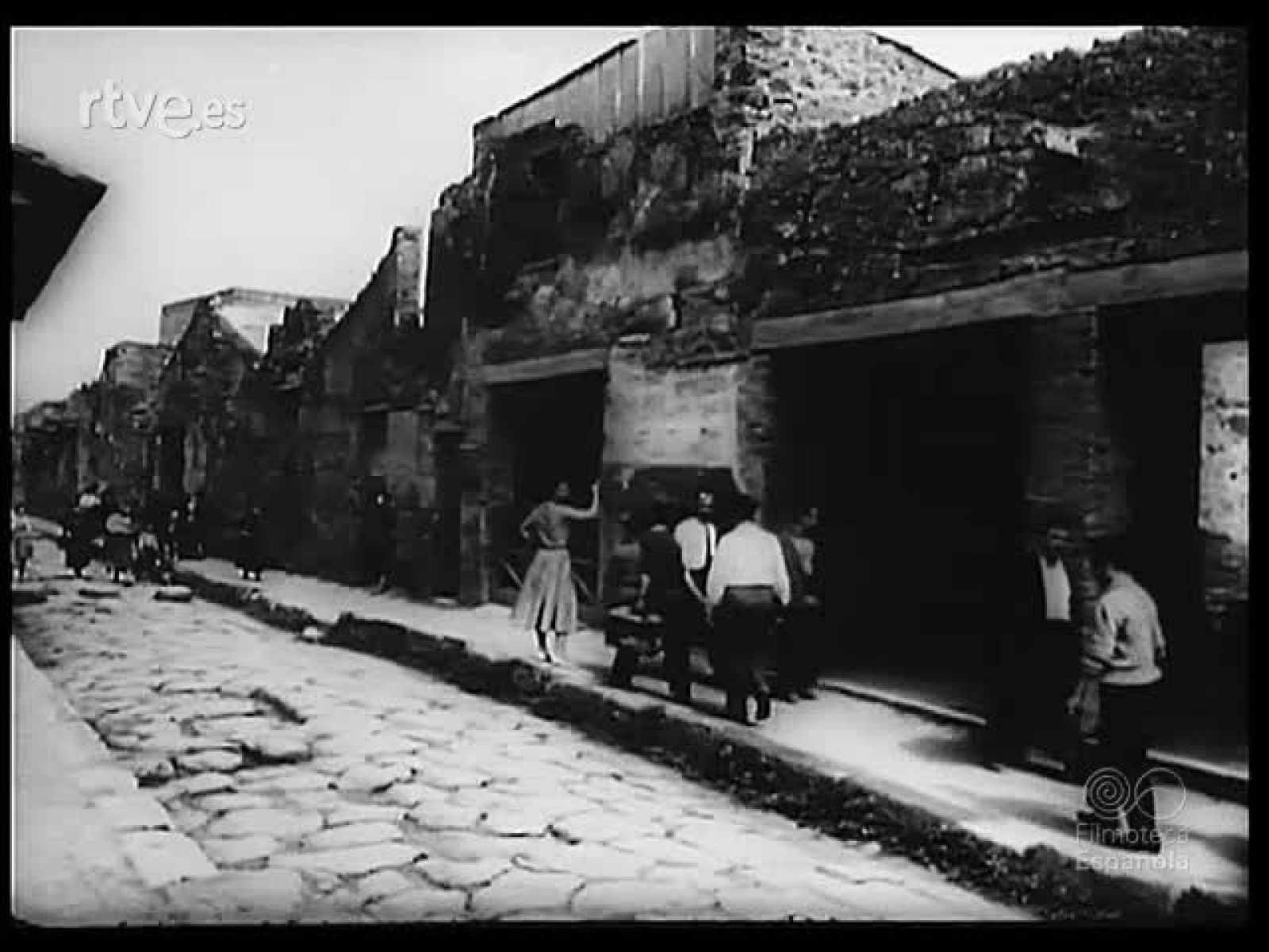 RUINAS Y CASTILLOS - Revista Imágenes | Ver