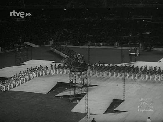 Revista Imágenes - AL AIRE LIBRE  6 DEMOSTRACION SINDICAL
